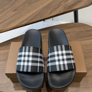 バーバリー サンダル メンズ