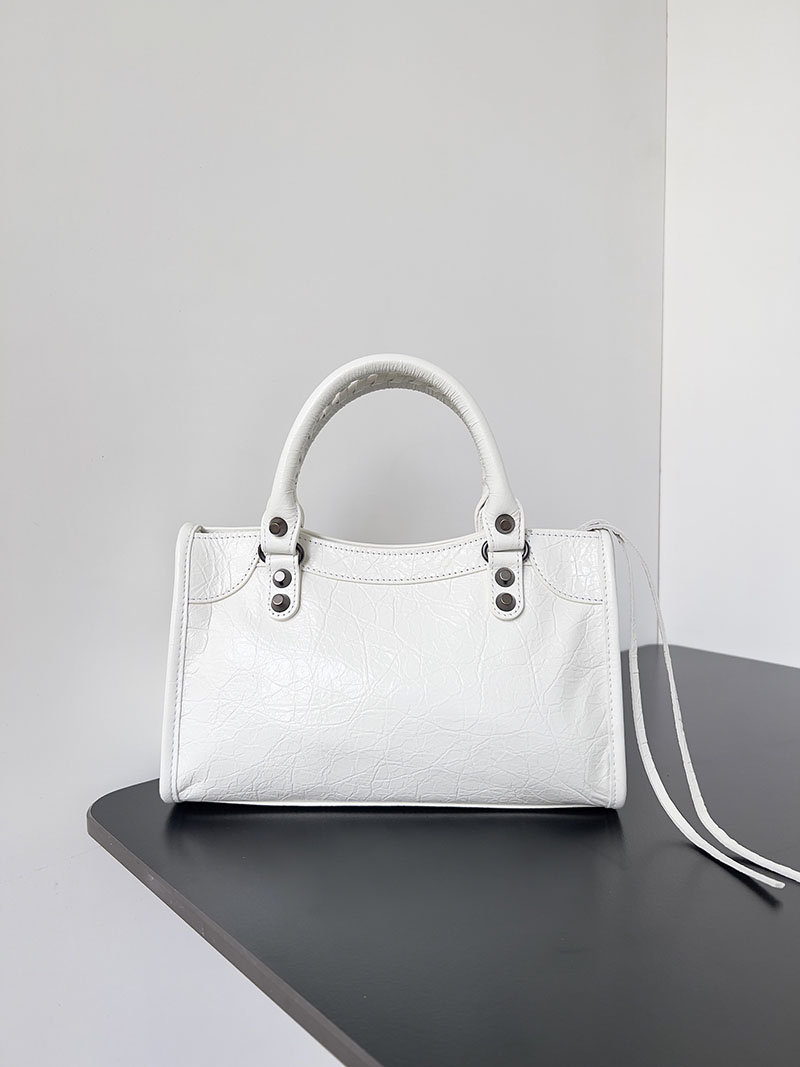 バレンシアガ アウトレット BALENCIAGA Le City バッグ ミニ 8063952ABEK9104 ホワイト ラムスキン バレンシアガ バッグ アウトレット - 画像 (9)