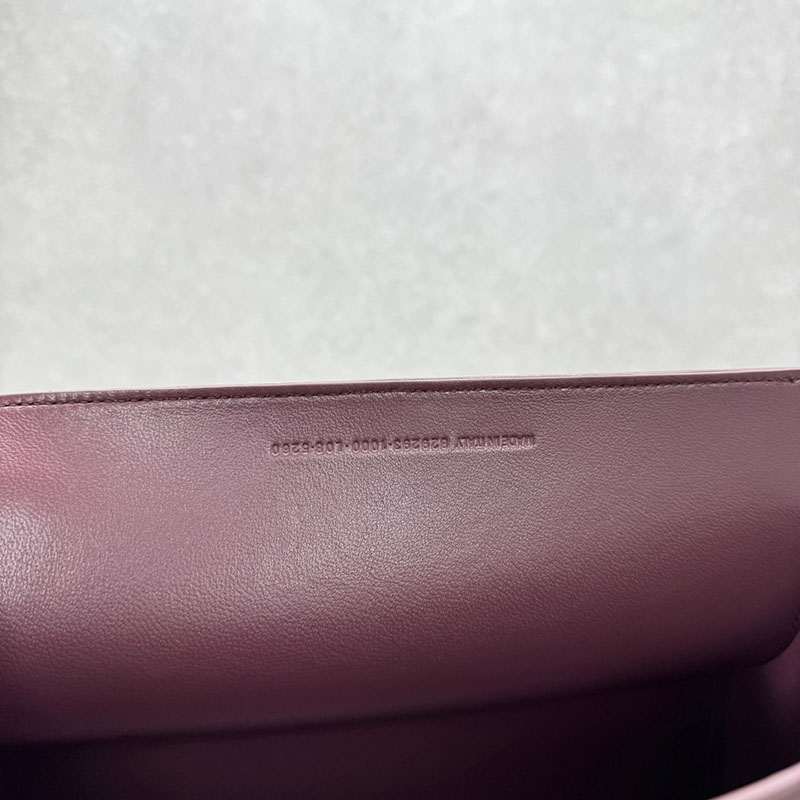 バレンシアガ アウトレット BALENCIAGA Nano ハンドバッグ ミディアム 8292932ABT06036 ダークバーガンディ カーフスキン バレンシアガ バッグ アウトレット - 画像 (2)