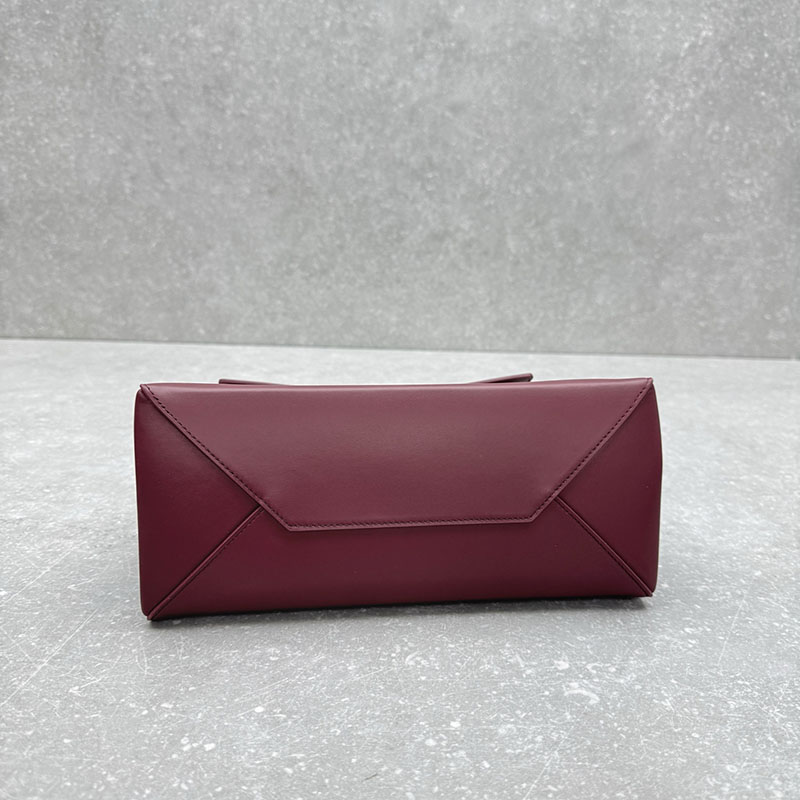 バレンシアガ アウトレット BALENCIAGA Nano ハンドバッグ ミディアム 8292932ABT06036 ダークバーガンディ カーフスキン バレンシアガ バッグ アウトレット - 画像 (8)