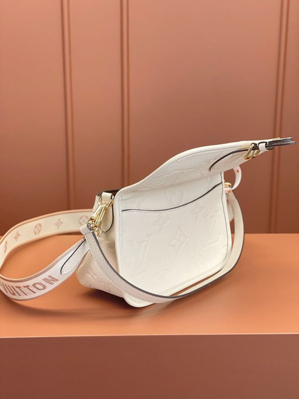 逸品 ルイヴィトン M46388 ディアヌ ショルダーバッグ クリームベージュ LOUIS VUITTON ルイヴィトン ショルダーバッグ 人気 - 画像 (7)