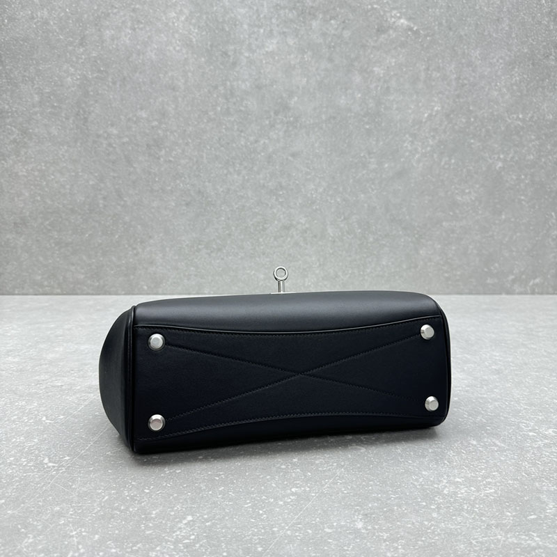 バレンシアガ アウトレット BALENCIAGA Bel Air キャリーオールバッグ スモール 8356892ABAW1000 ブラック カーフスキン バレンシアガ バッグ アウトレット - 画像 (8)