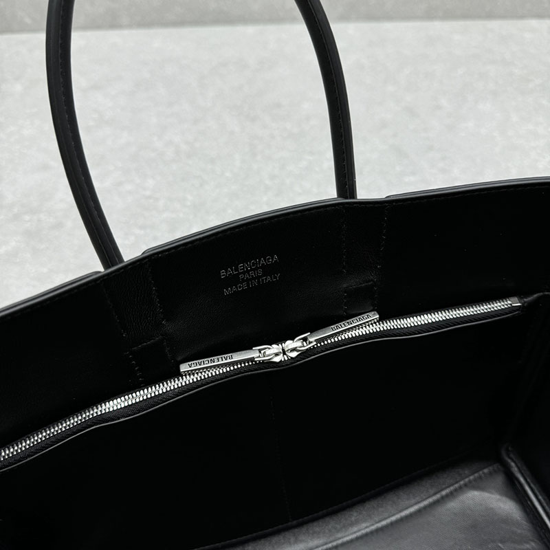 バレンシアガ アウトレット BALENCIAGA Bel Air キャリーオールバッグ スモール 8356892ABAW1000 ブラック カーフスキン バレンシアガ バッグ アウトレット - 画像 (3)