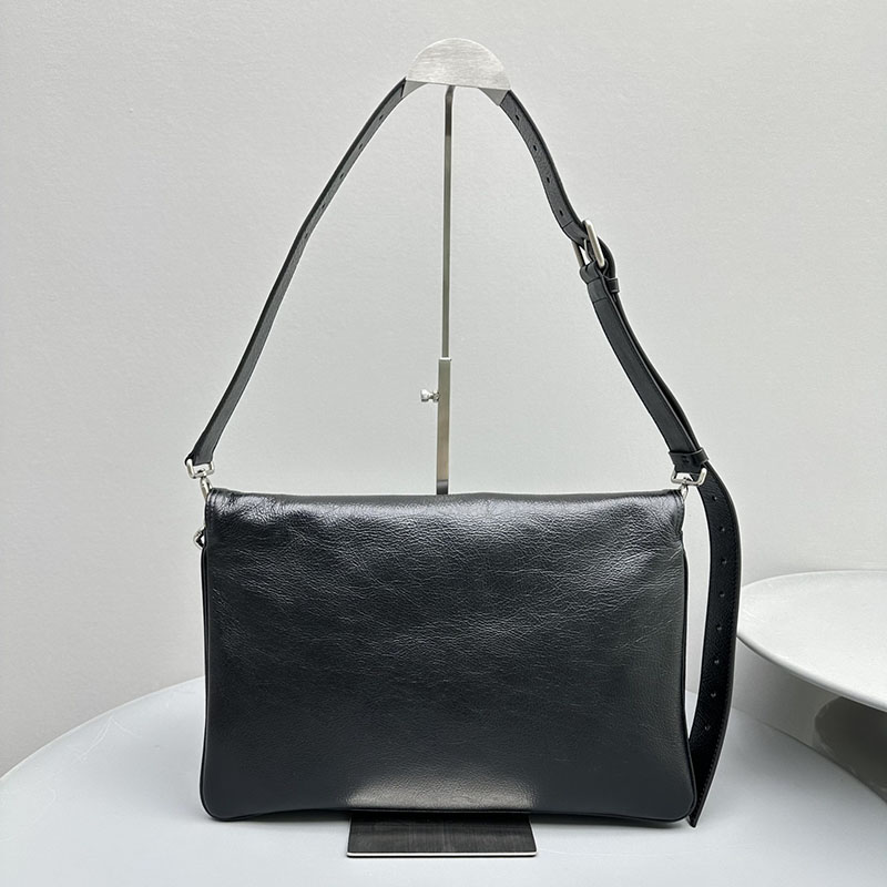 バレンシアガ アウトレット BALENCIAGA BBロゴ フラップショルダーバッグ 7485962AAI41000 ブラック カーフスキン バレンシアガ バッグ アウトレット - 画像 (8)