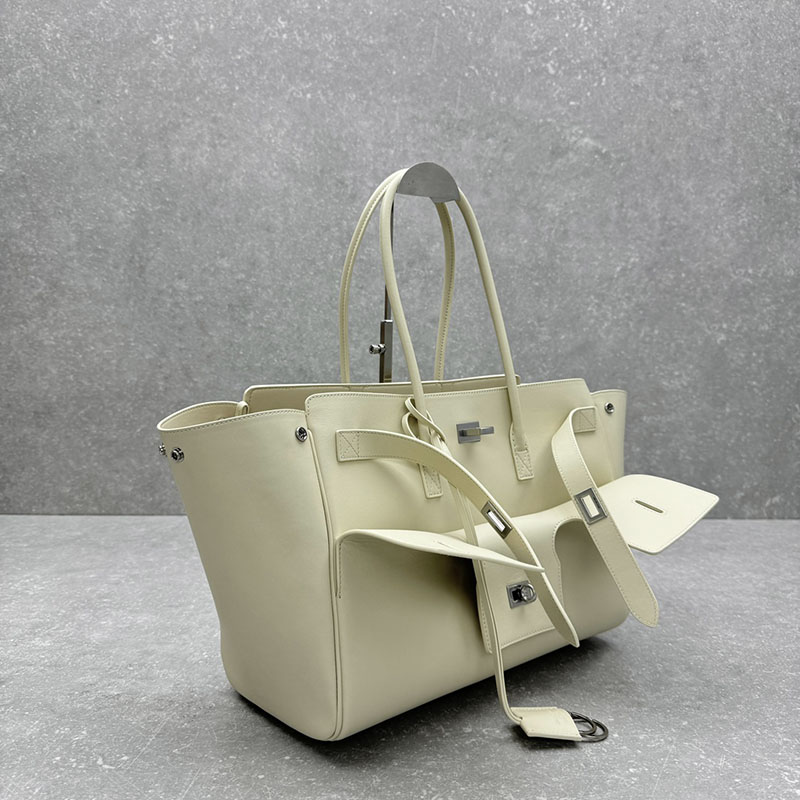 バレンシアガ アウトレット BALENCIAGA Bel Air キャリーオールバッグ スモール 8356892ABAW9104 ホワイト カーフスキン バレンシアガ バッグ アウトレット - 画像 (9)