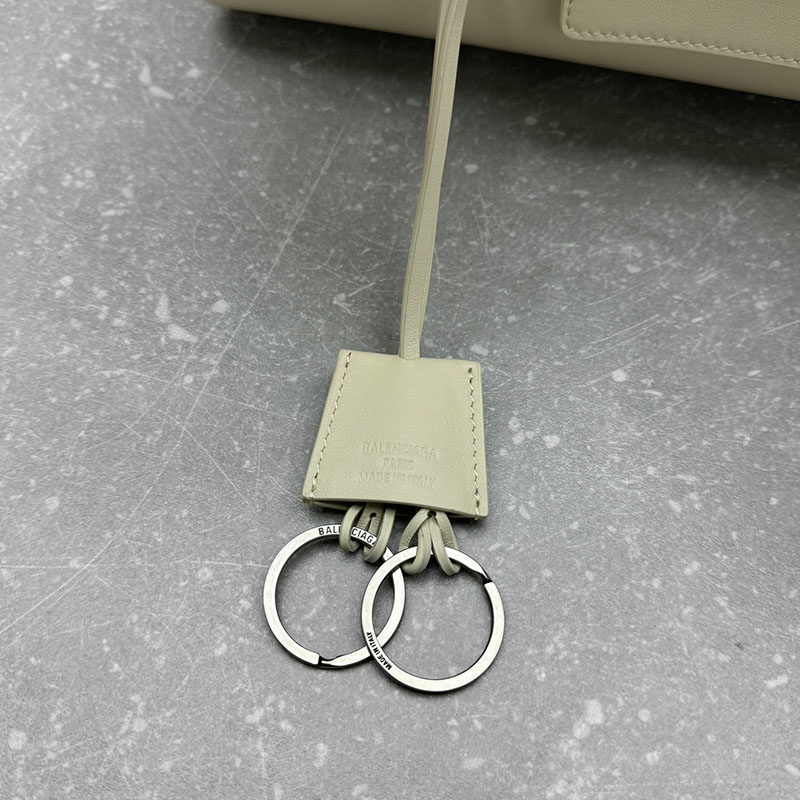 バレンシアガ アウトレット BALENCIAGA Bel Air キャリーオールバッグ スモール 8356892ABAW9104 ホワイト カーフスキン バレンシアガ バッグ アウトレット - 画像 (4)