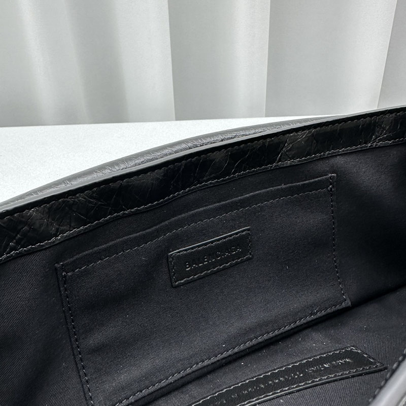 バレンシアガ アウトレット BALENCIAGA LE CAGOLE S スリング ショルダーバッグ 7716401VG9Y1000 ブラック ラムスキン バレンシアガ バッグ アウトレット - 画像 (4)