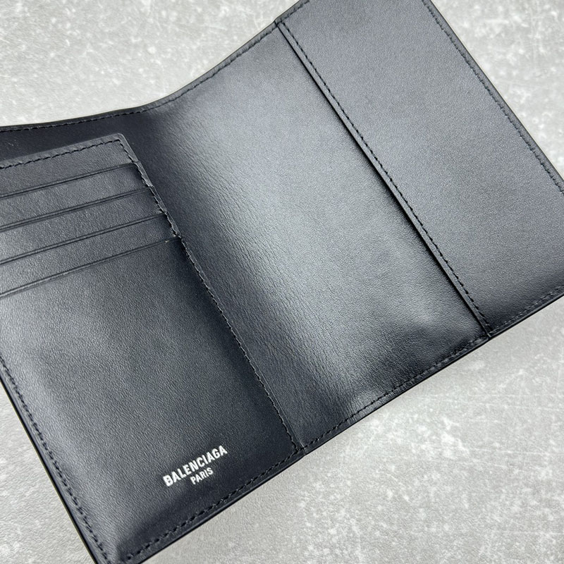 バレンシアガコピー BALENCIAGA パスポートロングウォレット2チケット 7877772AA3R6027 ブラック カーフスキン バレンシアガ パスポートケース - 画像 (4)