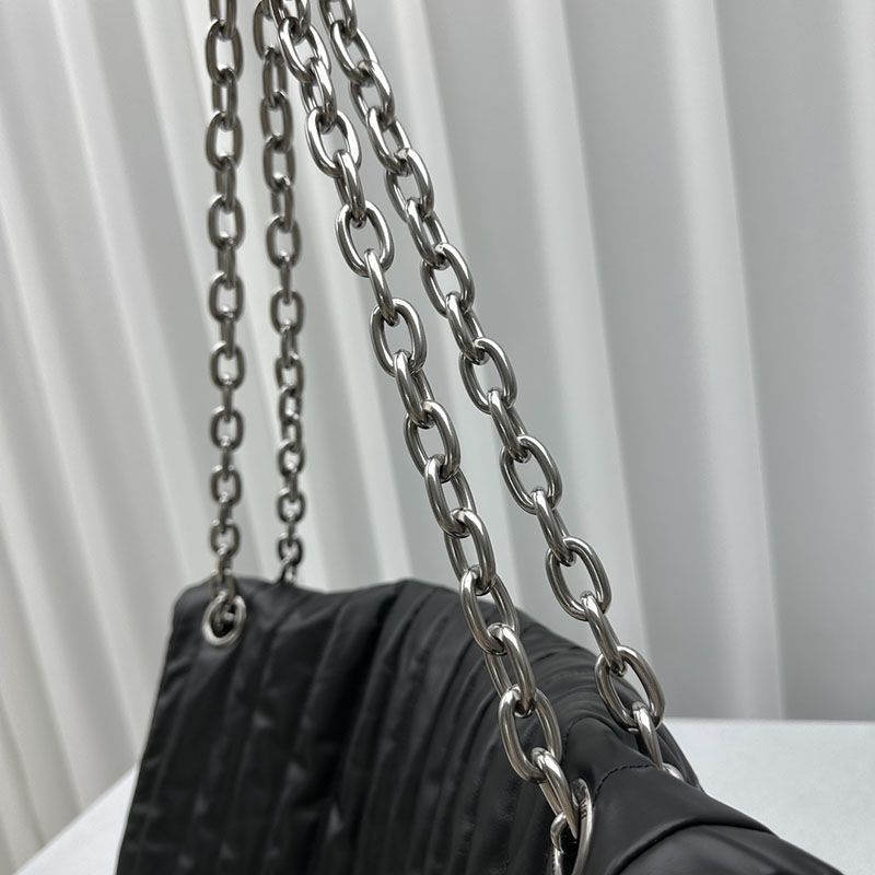 バレンシアガ アウトレット BALENCIAGA MONACO ラージチェーンバッグ 7659332AASE1000 ブラック カーフスキン バレンシアガ バッグ アウトレット - 画像 (5)