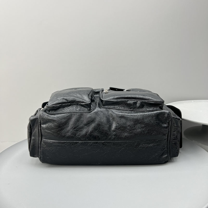 バレンシアガ アウトレット BALENCIAGA Superbusy ラージ スリングバッグ 702168210C81000 ブラック ラムスキン バレンシアガバッグ メンズ - 画像 (7)