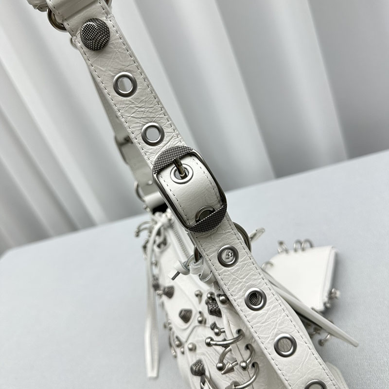 バレンシアガ アウトレット BALENCIAGA Le Cagole ショルダーバッグ Xs 671309210BK9104 ホワイト ラムスキン バレンシアガ バッグ アウトレット - 画像 (3)