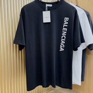 バレンシアガ tシャツ 公式