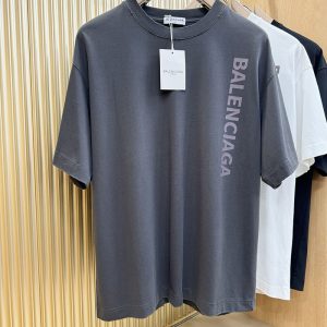 バレンシアガ tシャツ 公式