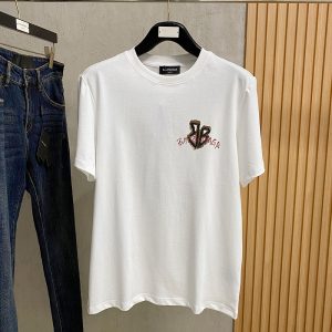 バレンシアガ tシャツ 値段