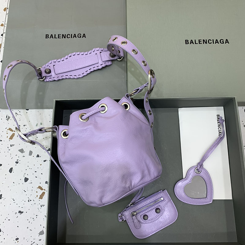 バレンシアガ アウトレット BALENCIAGA LE CAGOLE XSバケットBAG 7024311VG9Y5306 ライトパープル ラムスキン バレンシアガ バッグ アウトレット - 画像 (8)