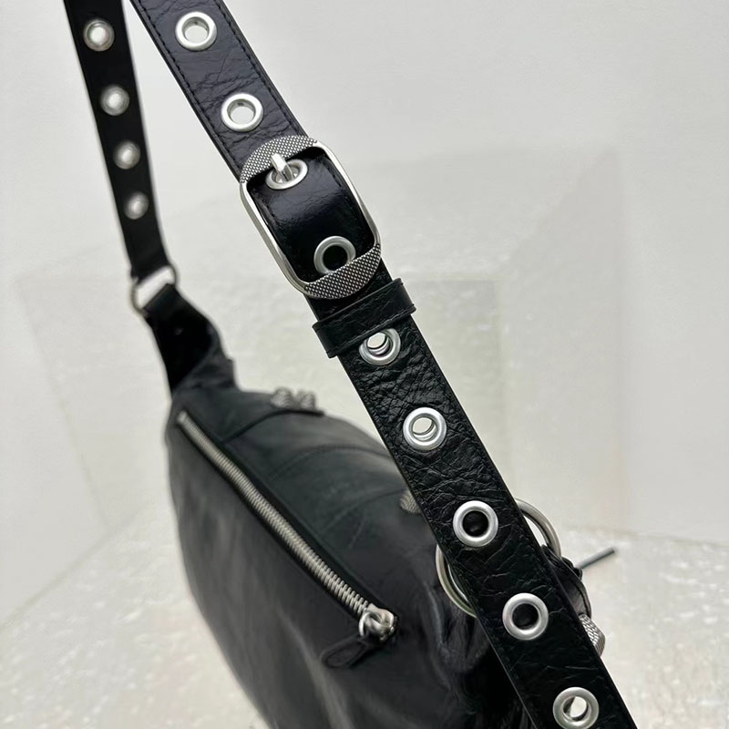 バレンシアガ アウトレット BALENCIAGA Le Cagole ベルトパック ミディアム 742014210KR1000 ブラック ラムスキン バレンシアガ ボディバッグ 芸能人 - 画像 (3)