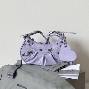 バレンシアガ バッグ アウトレット