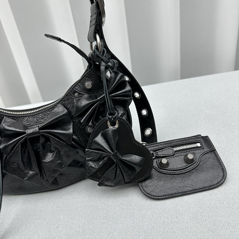 バレンシアガ アウトレット BALENCIAGA Le Cagole ショルダーバッグ XS 2521860 ブラック ラムスキン バレンシアガ ショルダーバッグ 人気 - 画像 (2)
