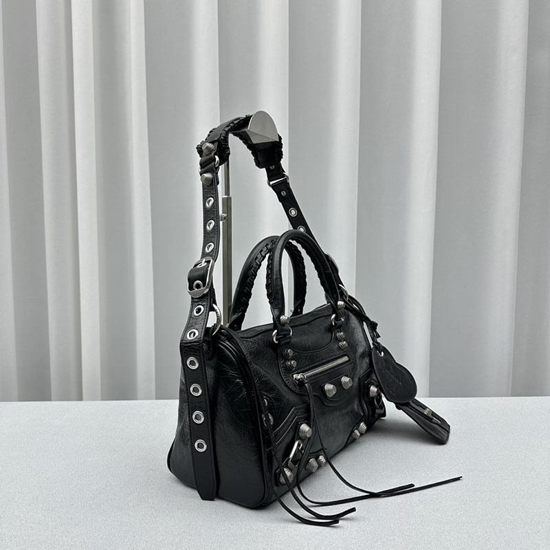 バレンシアガ アウトレット BALENCIAGA LE CAGOLE ミディアムダッフル 7433831VG9Y1000 ブラック ラムスキン バレンシアガ シティ 流行 - 画像 (9)