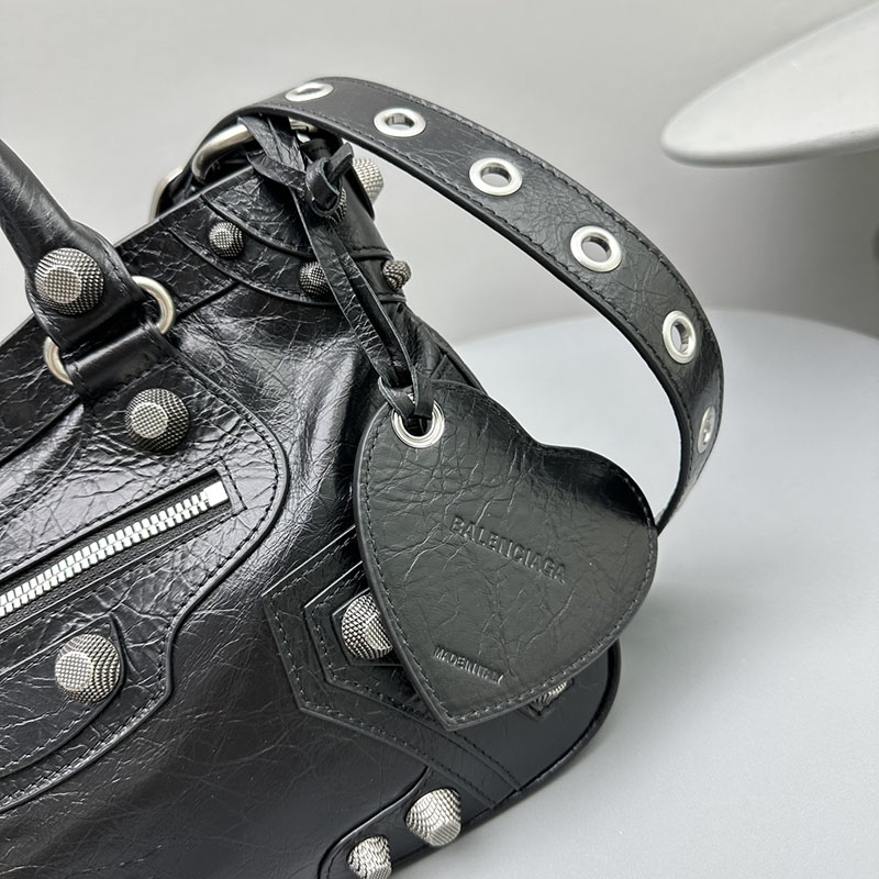バレンシアガ アウトレット BALENCIAGA NEO CAGOLE XS シティ 700940210BK1000 ブラック ラムスキン バレンシアガ シティバッグ - 画像 (6)
