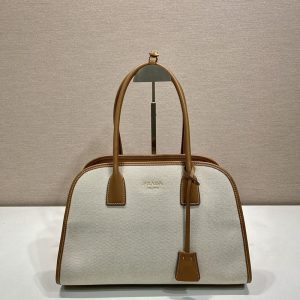 レディース プラダ トートバッグ