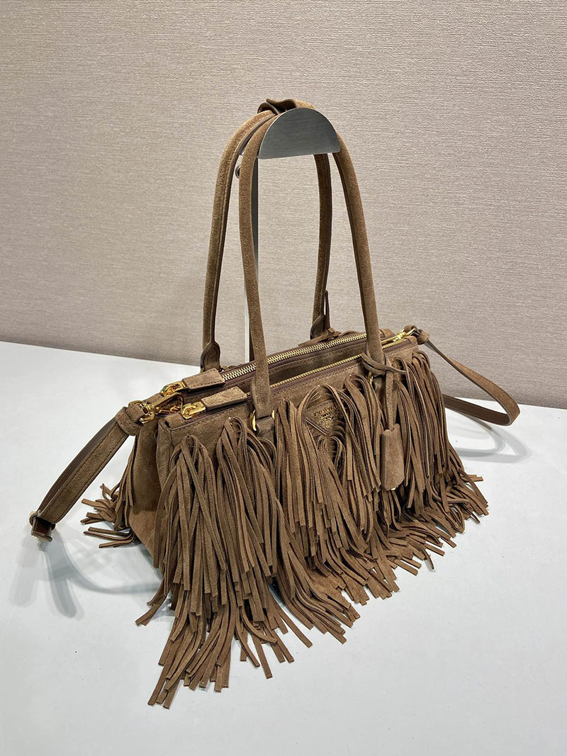 プラダ アウトレット PRADA ガレリア フリンジ付 ミディアム スエード バッグ 1BA457_2C4S_F0324_V_YOF ダークブラウン H品 プラダ バッグ 人気 - 画像 (9)