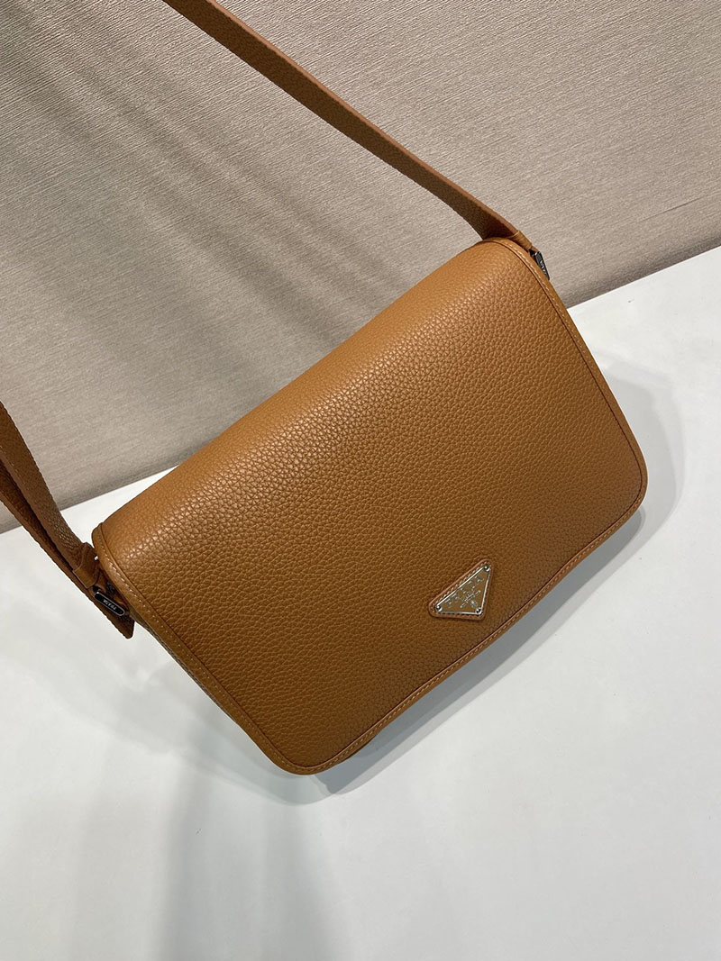 プラダ アウトレット PRADA レザーショルダーバッグ 22VD075_2BBE_F0046_V_OOO コニャック H品 プラダ アウトレット どれくらい安い - 画像 (8)