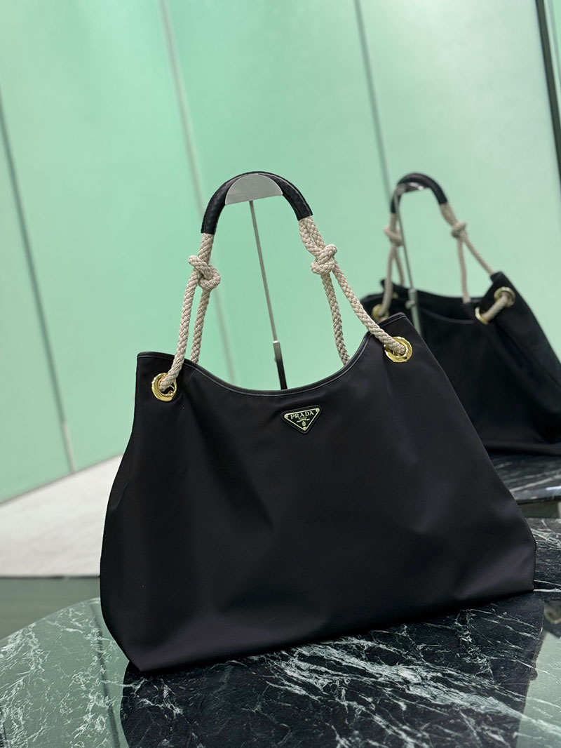 プラダ アウトレット PRADA ロゴ Re-Nylon ショッピングバッグ 1BC244_2HG8_F0002_V_OOO ブラック H品 プラダ ショルダーバッグ 人気 - 画像 (9)