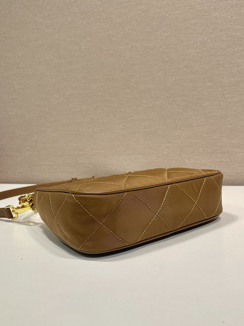 プラダ アウトレット PRADA ミニバッグ Re-Edition 1995 シェーヌ 1BC204_QOO2_AOS_F0134 ブラウン H品 プラダ ショルダーバッグ 人気 - 画像 (6)