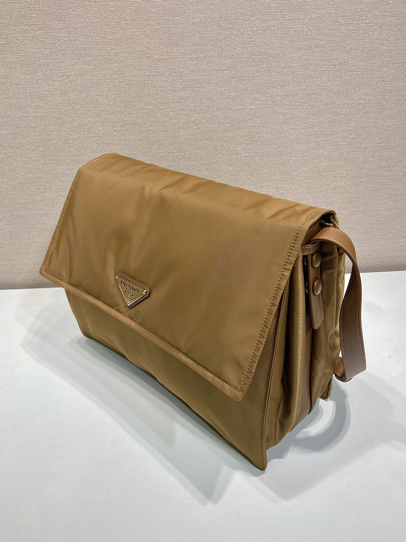 プラダ アウトレット PRADA Re-Nylon ラージ パデッド 1BD256_RDLN_F0134_V_OOO ブランデー H品 レディース プラダ ショルダーバッグ - 画像 (7)