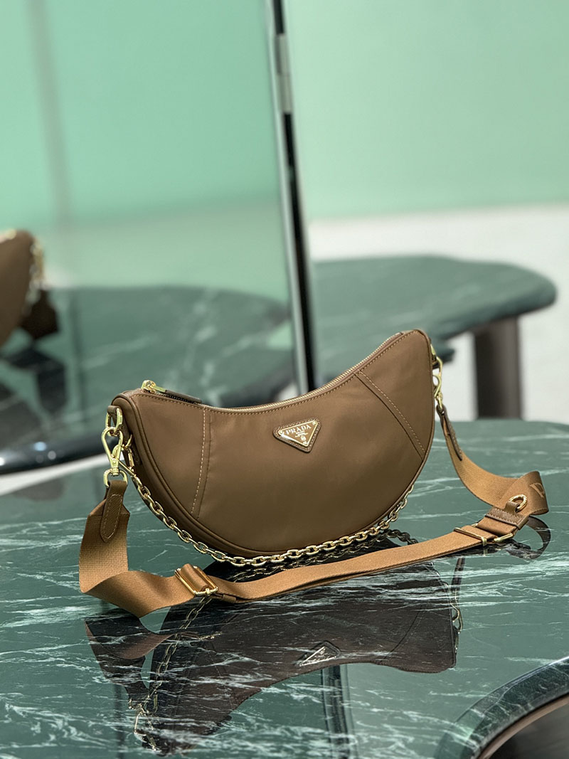 プラダ アウトレット PRADA ドゥミ・リュンヌ Re-Nylon ショルダーバッグ 1BH222_R064_F0040_V_NOO ベージュ H品 レディース プラダ ショルダーバッグ - 画像 (9)