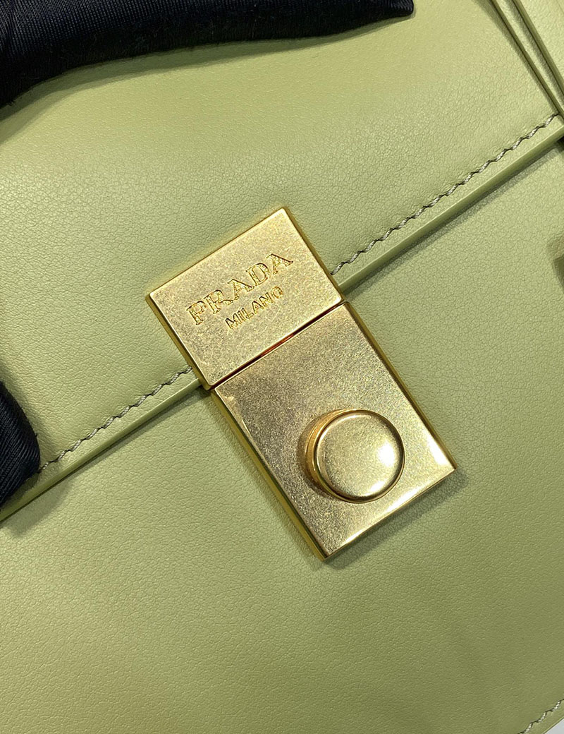 プラダ アウトレット PRADA ソフトサウンド ミディアム 1BN023_2CYS_F0362_V_TOO ライトグリーン H品 レディース プラダ ショルダーバッグ - 画像 (4)