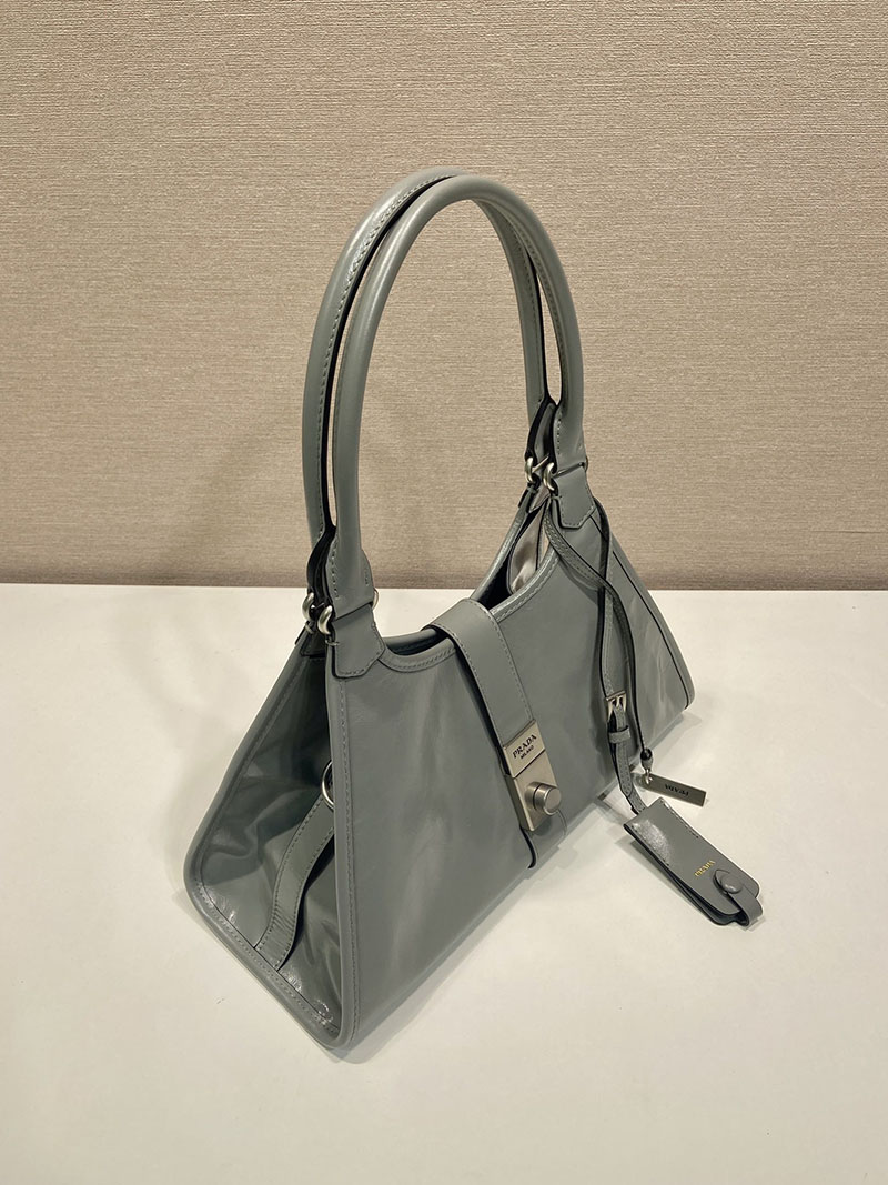 プラダ アウトレット PRADA ミディアム レザー トートバッグ 1BG563_2CYR_F0EMZ_V_OOO ライトブルー H品 プラダ バッグ アウトレット店舗 - 画像 (9)