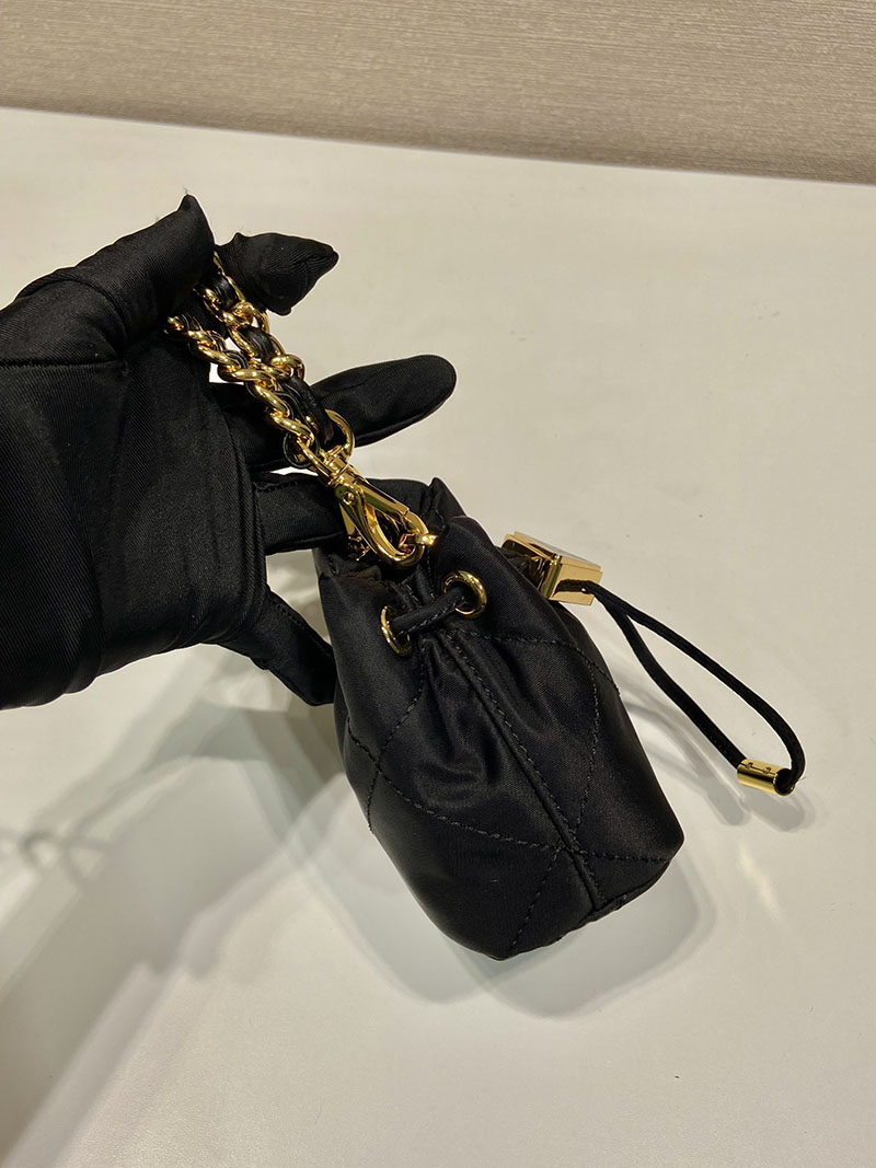 プラダ アウトレット PRADA ベルベット ミニポーチ 1NR016_2C7P_F0002 ブラック H品 プラダ ポーチ アウトレット 値段 - 画像 (6)