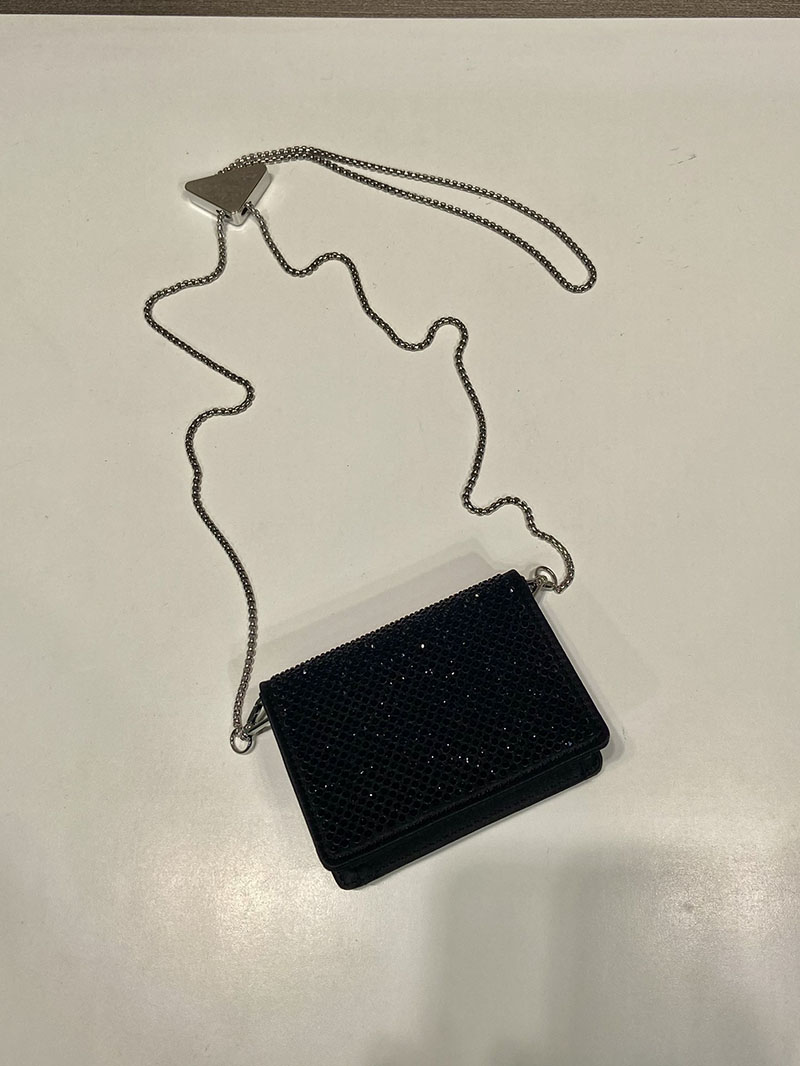 プラダ アウトレット PRADA 23AW ショルダーストラップ付クリスタルカードフォルダー 1MR024_2AWL_F0002 ブラック H品 プラダ バケットバッグ レザー - 画像 (6)