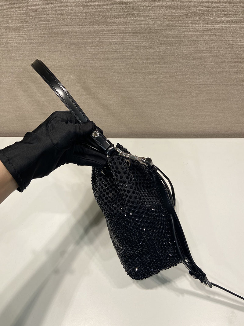 プラダ アウトレット PRADA クリスタル サテン ミニバッグ 1BE067_2AWL_F0002_V_OOO ブラック H品 プラダ バケツ型バッグ - 画像 (7)