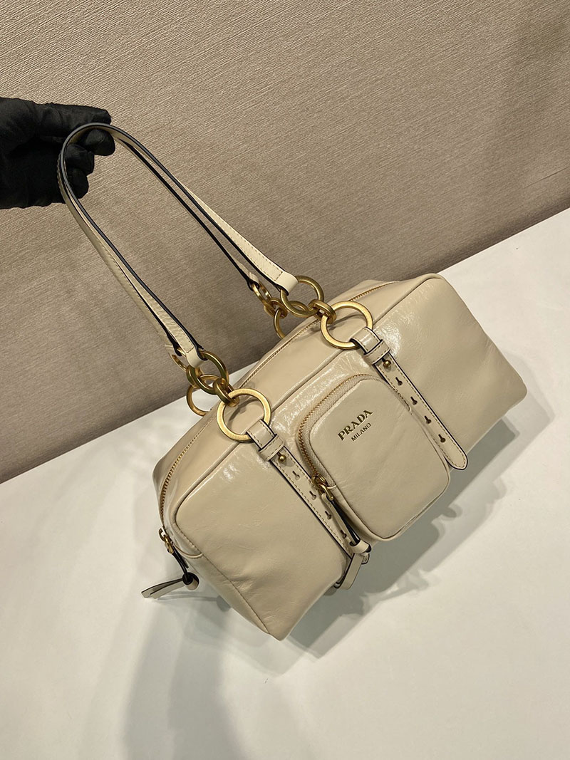 プラダ アウトレット PRADA ダングル ミディアム レザー トップハンドルバッグ 1BB138_2CYR_F0236_V_OOO ベージュ H品 プラダレディースバッグ - 画像 (9)