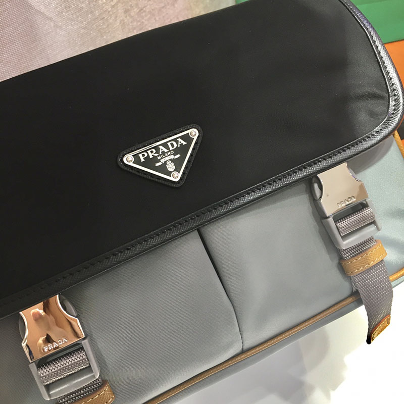 プラダ アウトレット PRADA Re-Nylon xサフィアーノレザー ショルダーバッグ 2VD768 ブラック H品 プラダ ショルダーバッグ メンズ 人気 - 画像 (5)