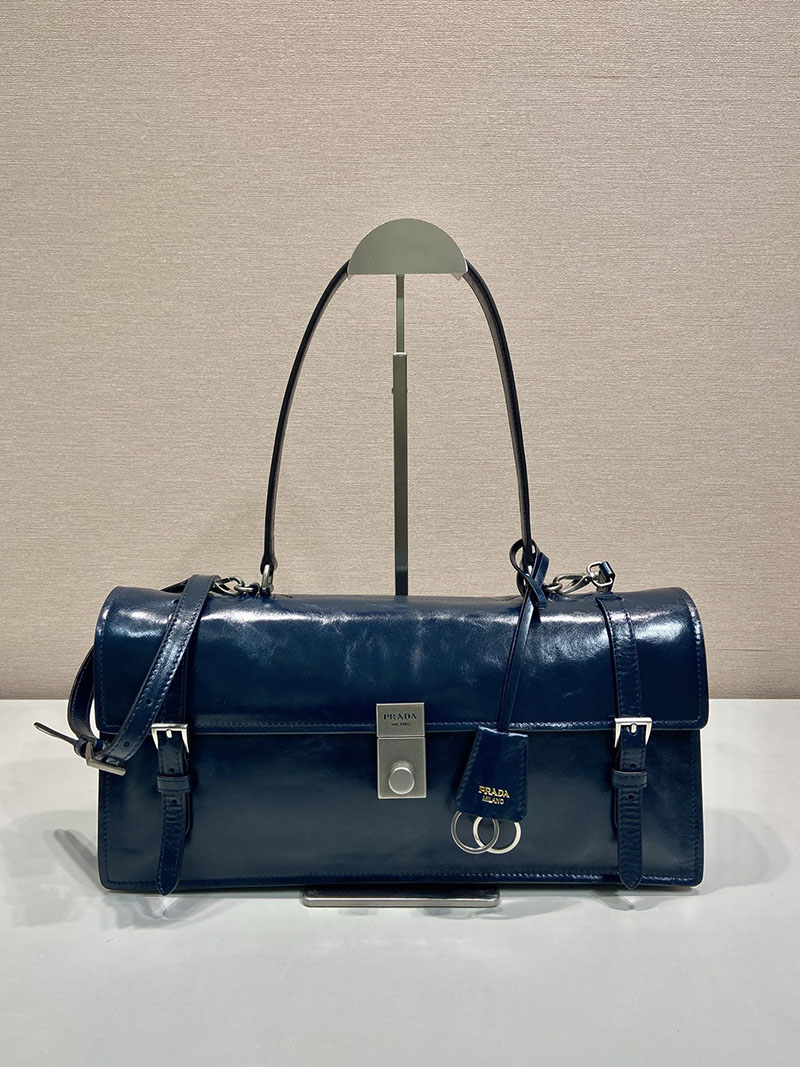 プラダナイロンレザーハンドバッグ