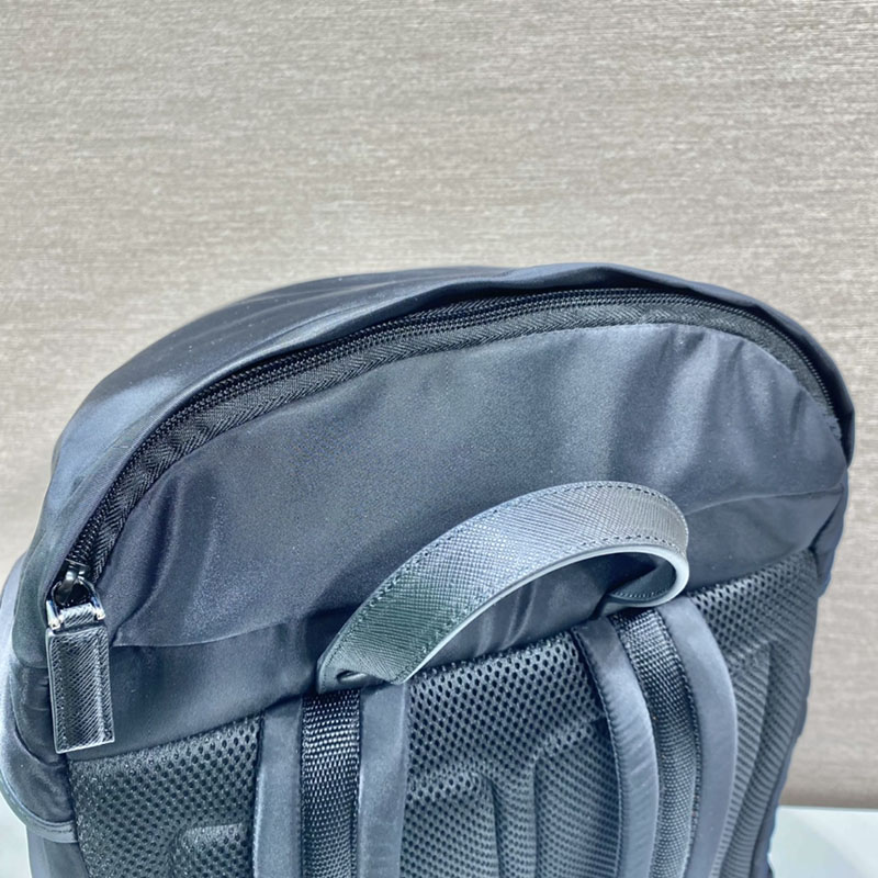 プラダ コピー PRADA Re-Nylon xサフィアーノレザー バックパック 2VZ090_2DMG_F0002_V_OOO ブラック H品 プラダ リュック コピー - 画像 (4)