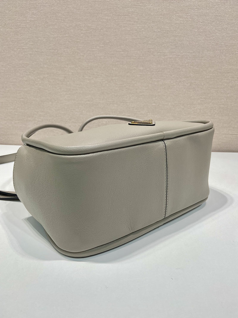 プラダ アウトレット PRADA ダーリン ソフトグレインレザー ハンドバッグ 1BA451_2CYS_F03AN_V_OVO クレイ H品 プラダ ハンドバッグ アウトレット - 画像 (4)