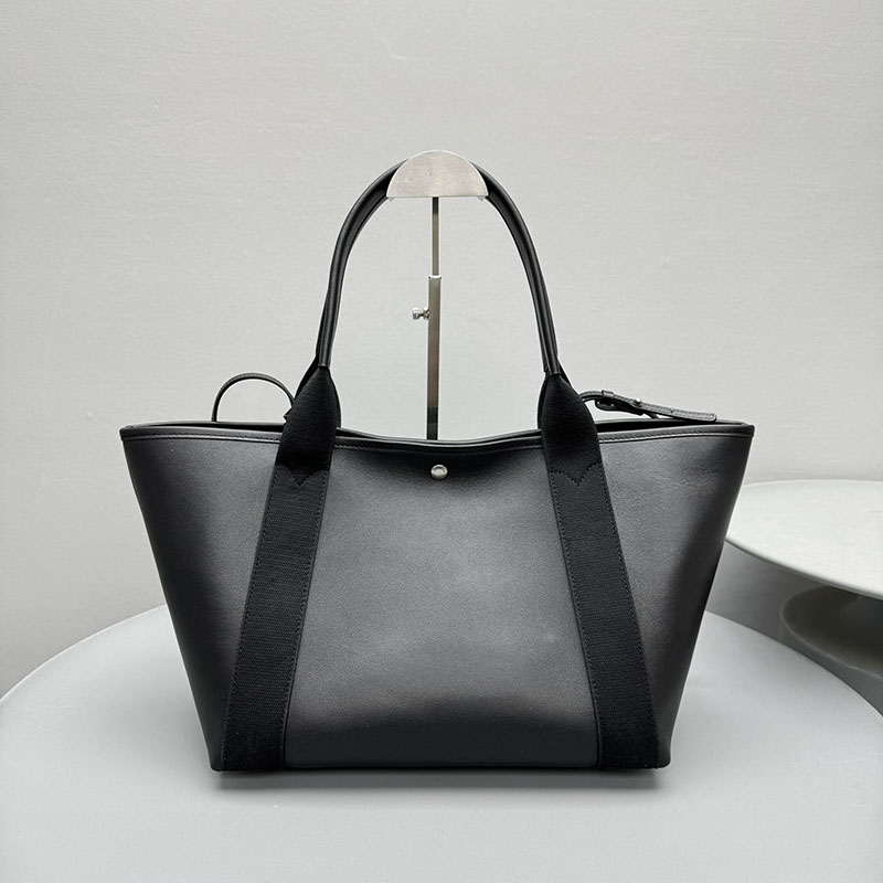 バレンシアガ アウトレット BALENCIAGA Biarritz トートバッグ スモール 8109812ABGW1000 ブラック カーフスキン バレンシアガ トートバッグ 人気 - 画像 (8)