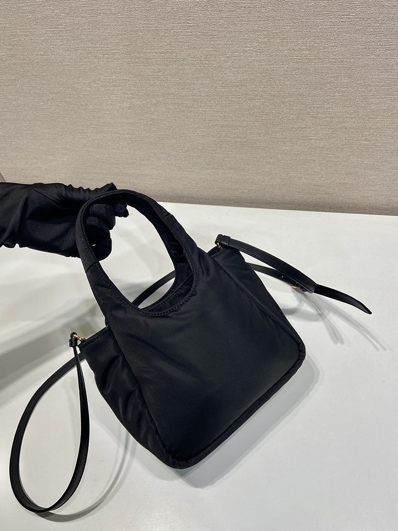 プラダ アウトレット PRADA リボン付 パデッドRe-Nylon ミニバッグ 1BA359_RP0C_F0002_V_OXO ブラック H品 プラダ ナイロン ミニショルダー - 画像 (7)