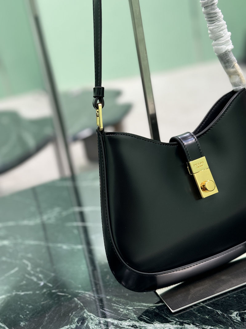 プラダ アウトレット PRADA クレオ クラスプ付 ブラッシュドレザー ショルダーバッグ 1BC169_ZO6_F0632_V_MEO ブラック H品 プラダ ショルダーバッグ 人気 - 画像 (8)