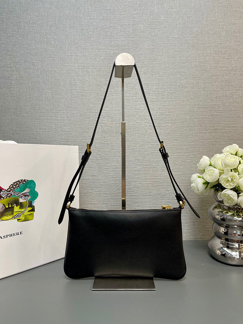 プラダ アウトレット PRADA レザー ポーチ 斜めがけバッグ 1BC238_2CYS_F0002_V_OVO ブラック H品 プラダ バッグ ミニポーチ - 画像 (9)