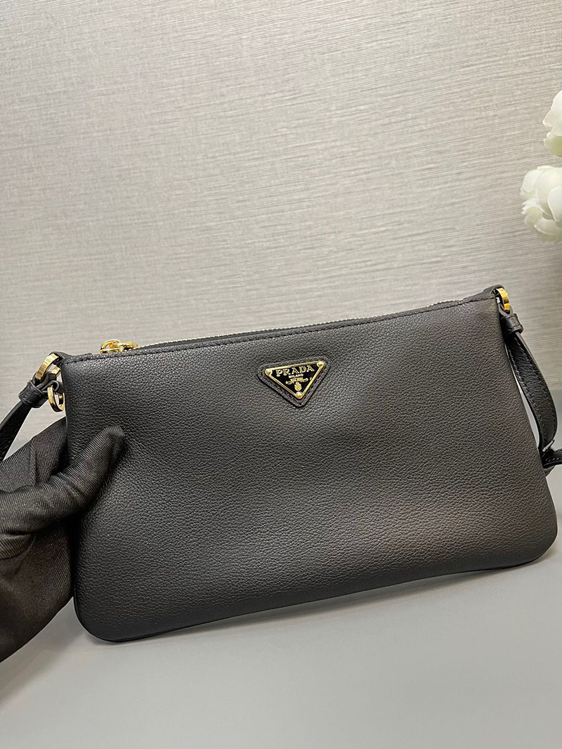 プラダ アウトレット PRADA レザー ポーチ 斜めがけバッグ 1BC238_2CYS_F0002_V_OVO ブラック H品 プラダ バッグ ミニポーチ - 画像 (4)