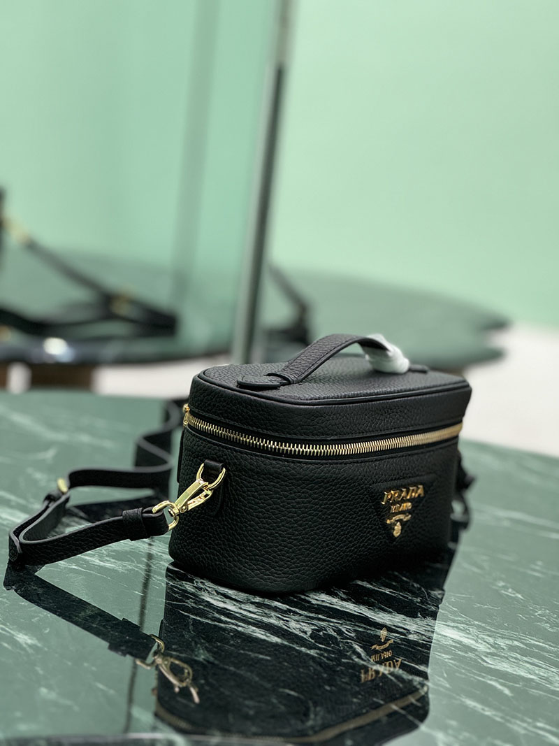 プラダ アウトレット PRADA ショルダーバッグ ハンドバッグ バニティバッグ 1BH202_2DKV_F0632 ブラック H品 プラダ 化粧ポーチ 人気 - 画像 (8)