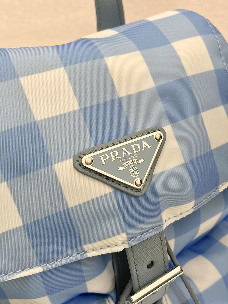 プラダ アウトレット PRADA Re-Edition 1978 Re-Nylon スモール バックパック 1BZ677 ブルー H品 プラダ バックパック アウトレット - 画像 (4)