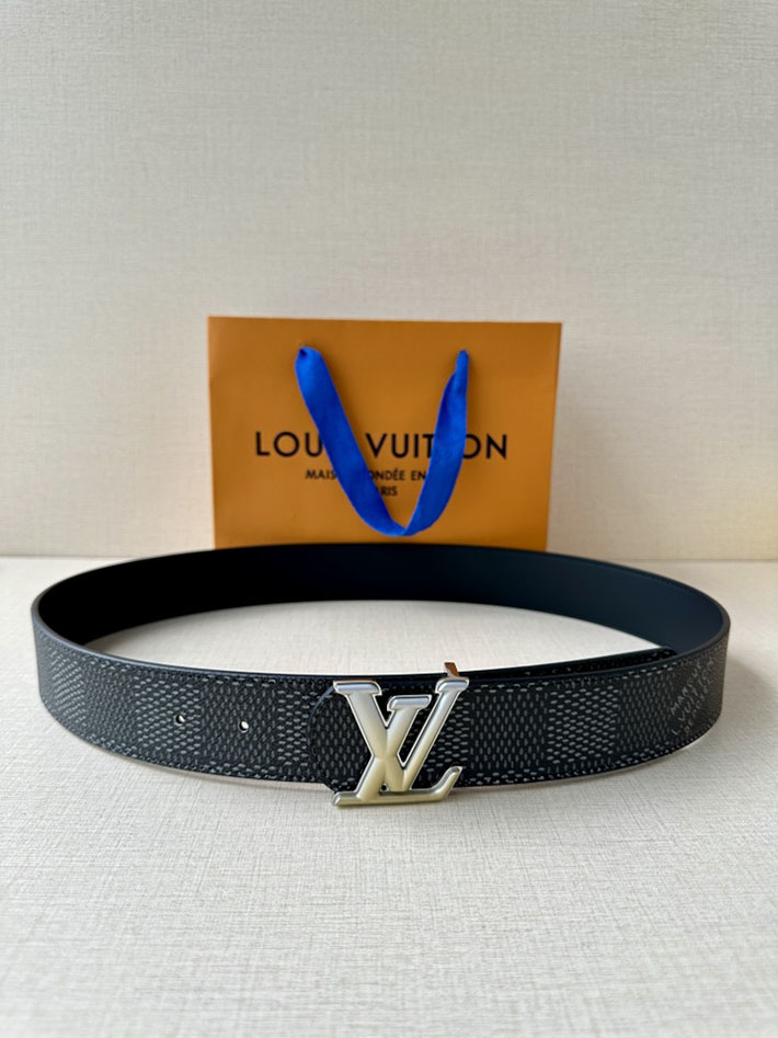 最高級ルイヴィトンスーパーコピー ルイヴィトンベルトコピー ベルト・LV ディメンション 40MM リバーシブル 2523055 ヴィトン ベルト メンズ 人気 - 画像 (7)
