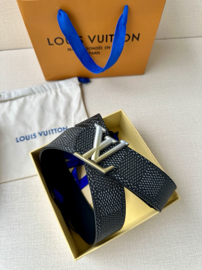 最高級ルイヴィトンスーパーコピー ルイヴィトンベルトコピー ベルト・LV ディメンション 40MM リバーシブル 2523055 ヴィトン ベルト メンズ 人気 - 画像 (5)